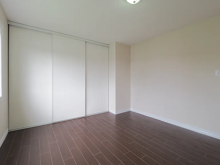 1678 Russell Rd — Photo 8
