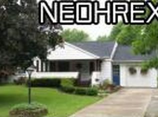 1960 Tibbetts Wick Rd, Girard, OH 44420