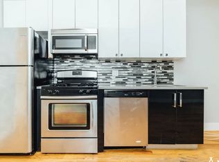 428 Bleecker St #3R, Brooklyn, NY 11237