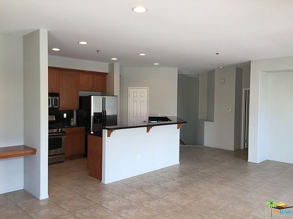 3rd image of 340 W Ameno Dr