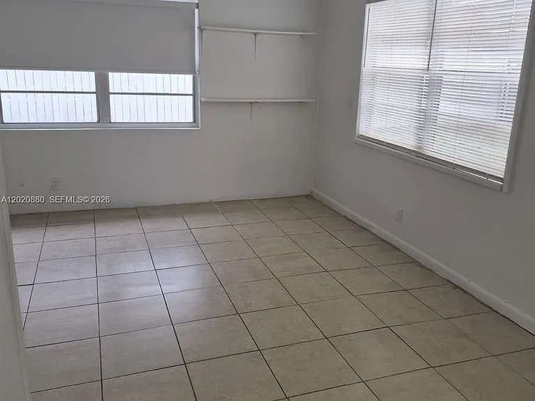 2781 SW 4th St — Photo 12