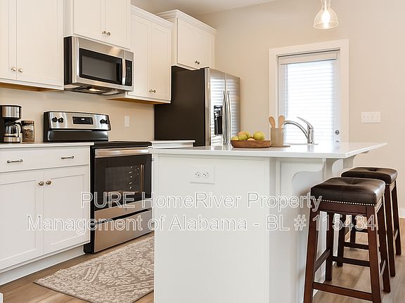 4th image of 221 John Harold Dr