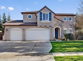 3604 N Wellsley St NW, Visalia, CA 93291