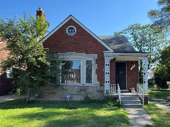 10733 E Outer Dr, Detroit, MI 48224