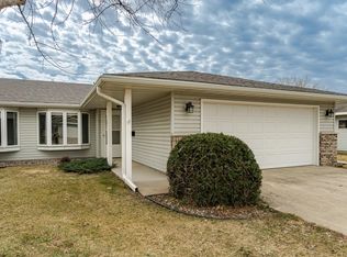 702 2nd St SW, Kasson, MN 55944