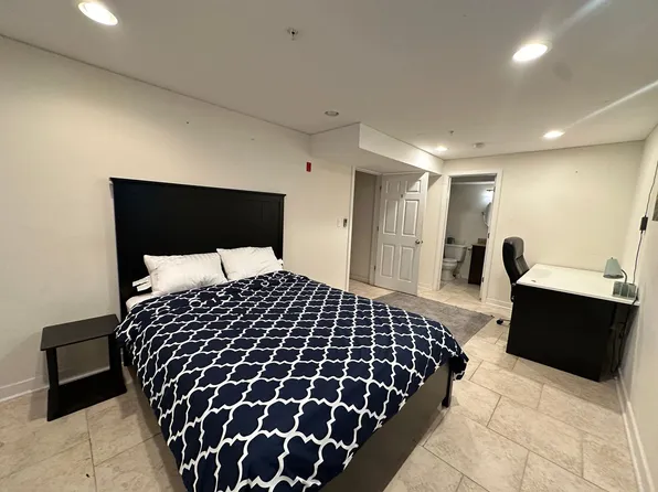 522 N 36th St, Philadelphia, PA 19104