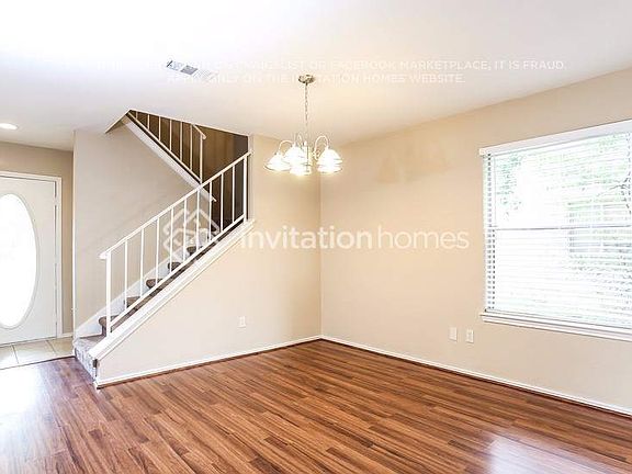 3rd image of 6934 Haven Creek Dr