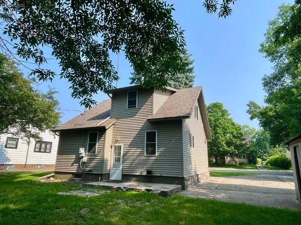 608 2nd St S, Cold Spring, MN 56320