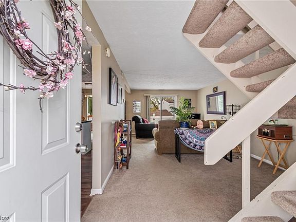 2nd image of 193 Deepwood Dr
