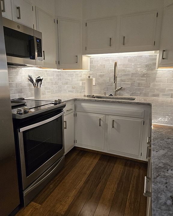 1st image of 31 Hamlin Ln APT B24
