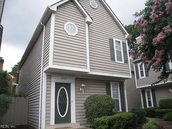 2nd image of 4828 Gatwick Dr