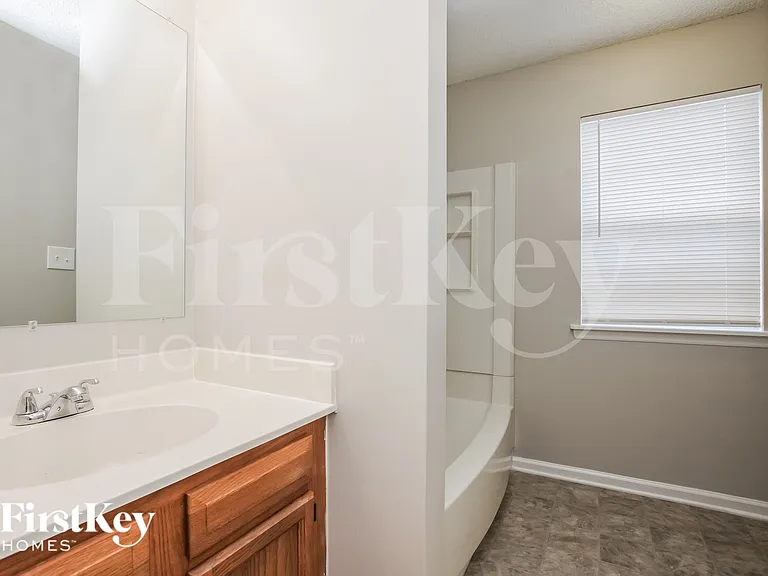 6904 Passeres Ct — Photo 17