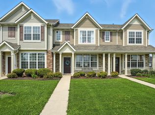 922 E 115th Pl, Crown Point, IN 46307