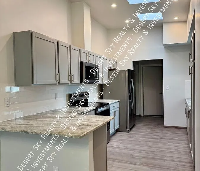 3043 Hillrise Dr — Photo 8