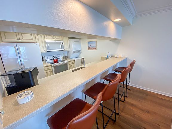 2nd image of 17080 Harbour Pointe Dr #314