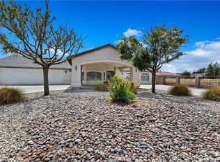 17815 Chestnut St, Hesperia, CA 92345