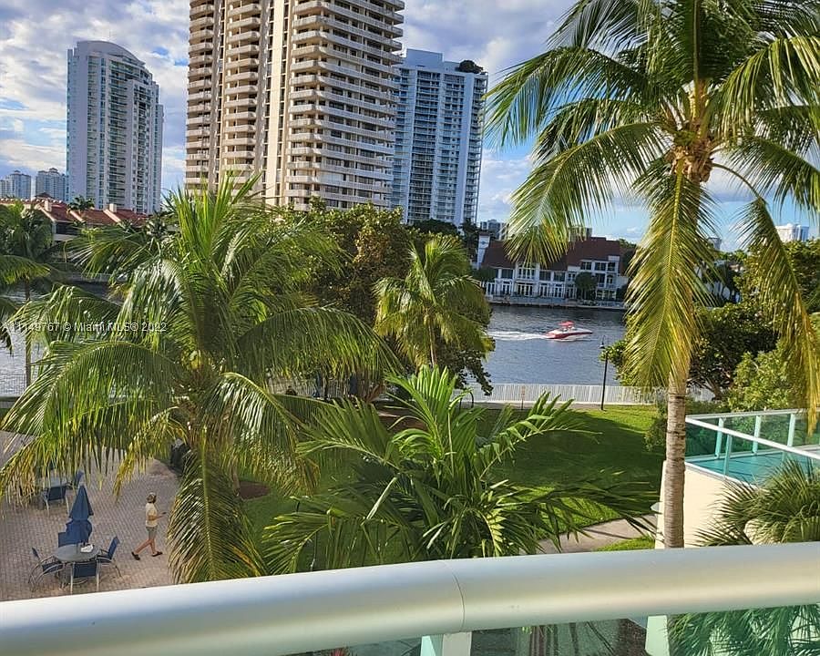 1st image of 19390 Collins Ave APT 309