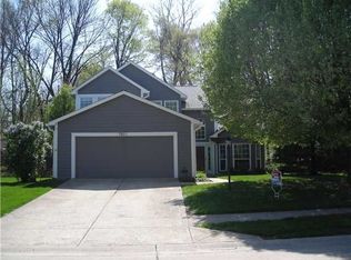 7601 Garrick St, Fishers, IN 46038