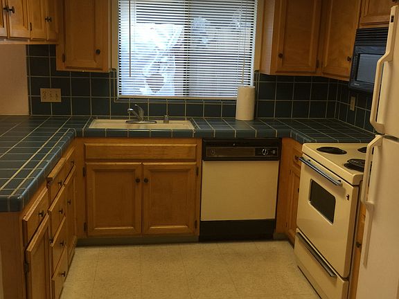 5th image of 5227 E Liberty Ave APT 102
