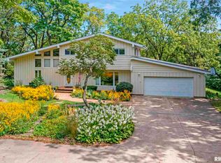 316 Townhall Rd, Metamora, IL 61548