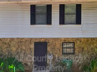 917 S Indian Creek Dr, Stone Mountain, GA 30083