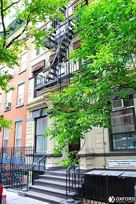 Rented by Oxford Property Group | media 54