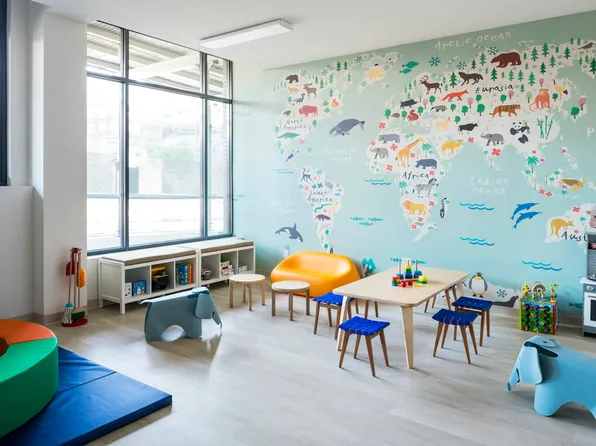 181 Front Street image 14 of 15