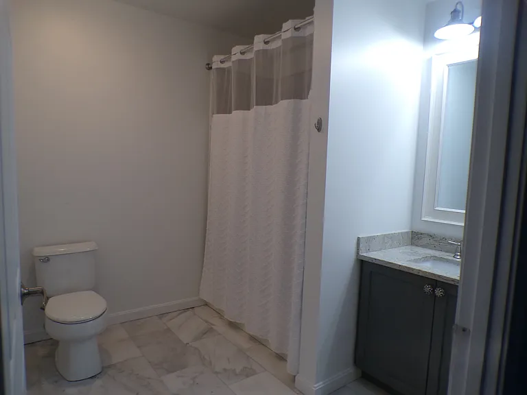 1 Cityview Ln #214 — Photo 8