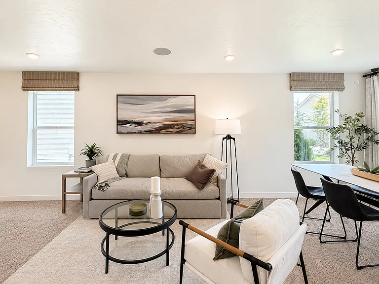 4677 W Quarterhorse Ln — Photo 5