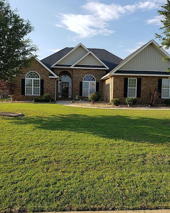 1st image of 283 Hathersage Dr