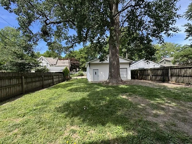 1119 S Macarthur Blvd — Photo 37