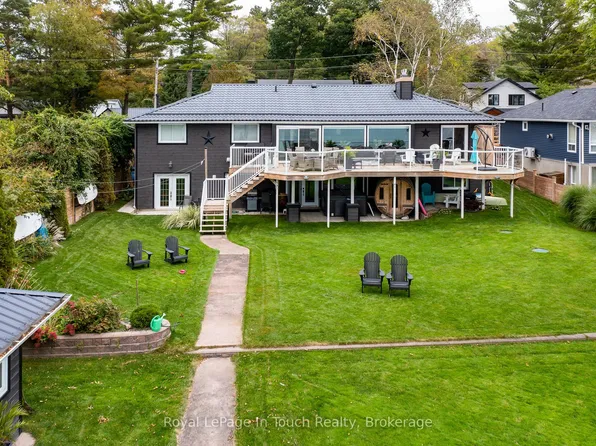 8 Tiny Beaches Rd S, Tiny, ON L0L 2J0