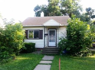 1520 4th St NE, Rochester, MN 55906