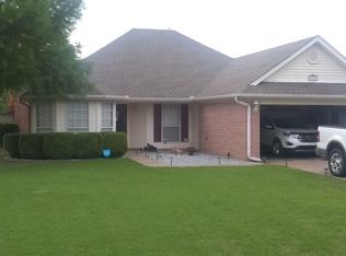 241 Northwind Dr, Marion, AR 72364
