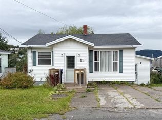 11 Cranes Avenue, Corner Brook, NL A2H5J7