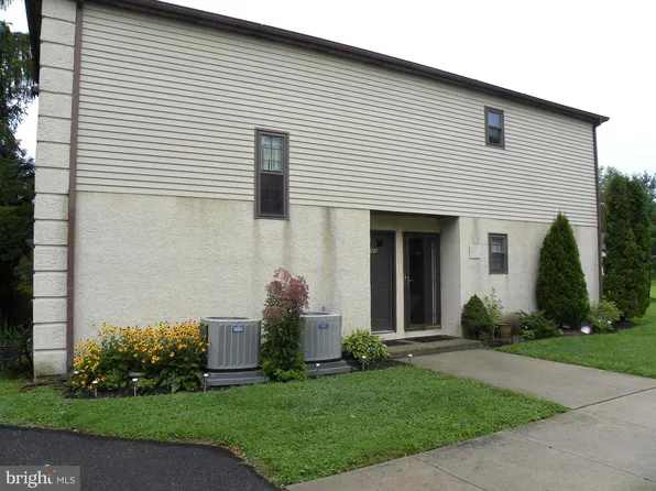 123 Dean Dr, Perkasie, PA 18944