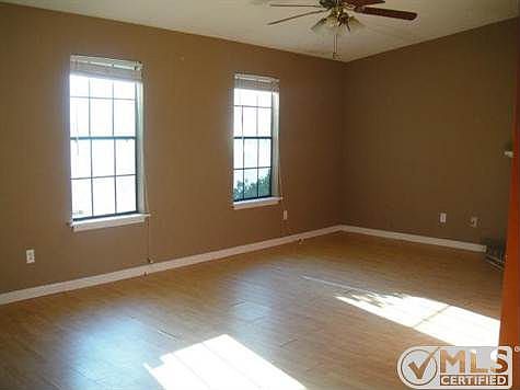 4th image of 300 Whetherbine Way E #A