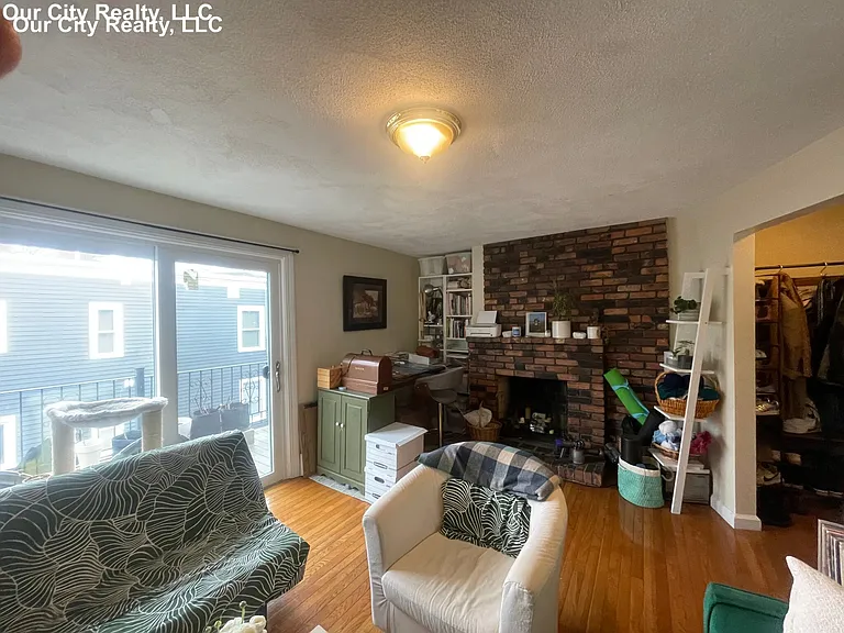 13B Suffolk St #B — Photo 9