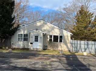 126 Wall St, Meriden, CT 06450