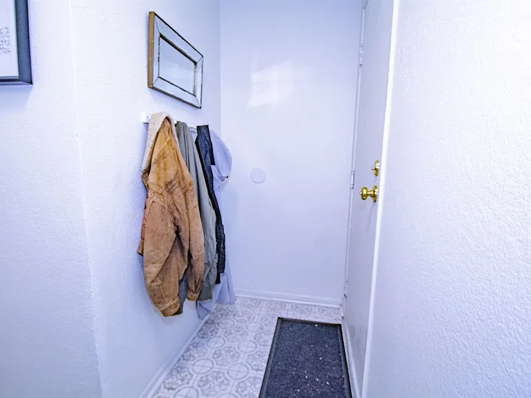 8408 Spring Desert Pl #G — Photo 5