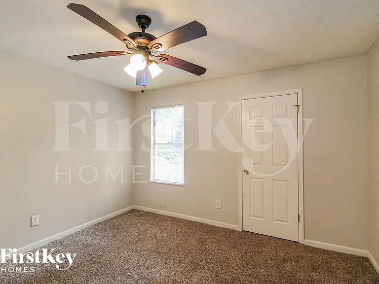 6168 Creekford Dr — Photo 9