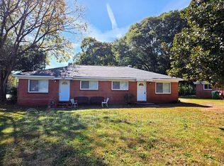 2301 Rebecca Ave #B, Charlotte, NC 28208