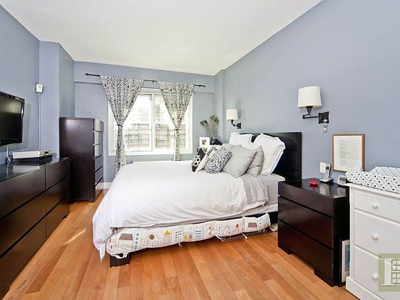 5th image of 60 E 8th St APT 30P