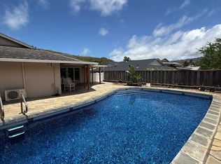 973 Apokula St, Kailua, HI 96734