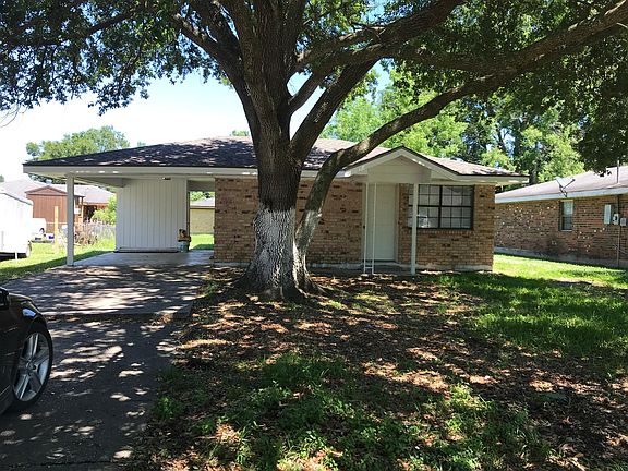 2nd image of 316 Bradford Dr