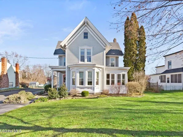 32 South Street, Selkirk, NY 12158