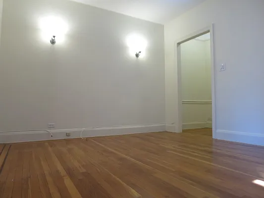 Rented by MNS | media 11