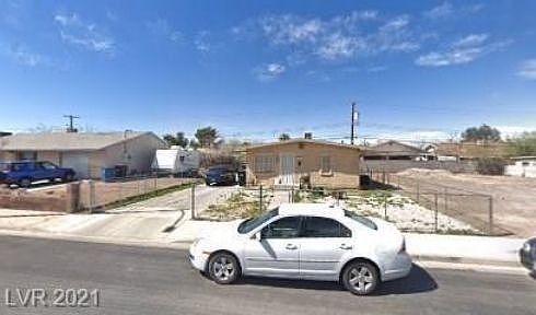 2nd image of 1921 Allen Ave