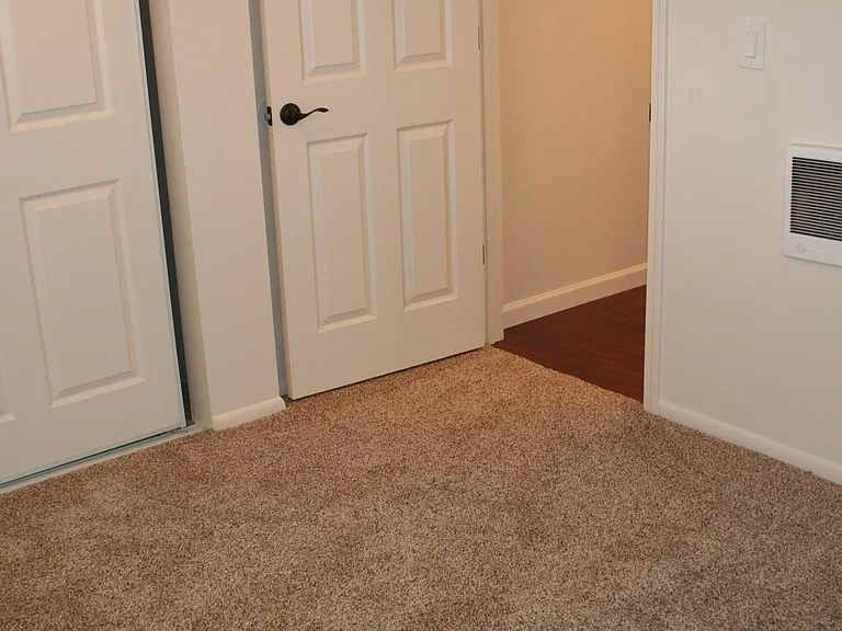 311 Whitesell Ave W #1-2-4 — Photo 15