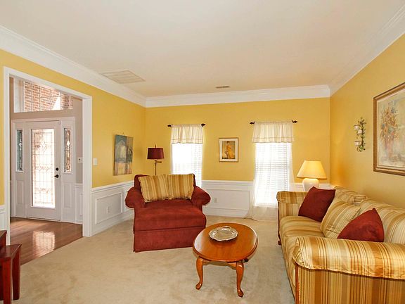 5th image of 8301 Beardsley Dr